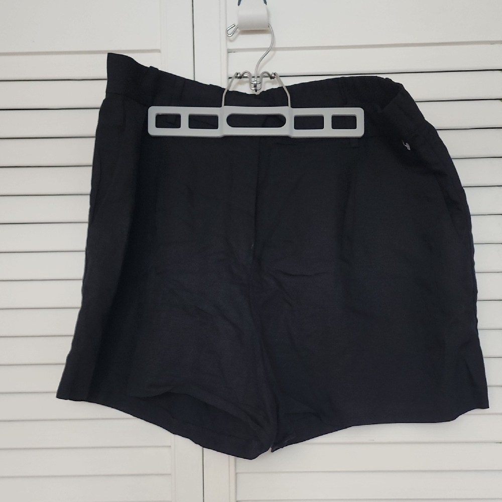 Classic Black Women's Shorts
